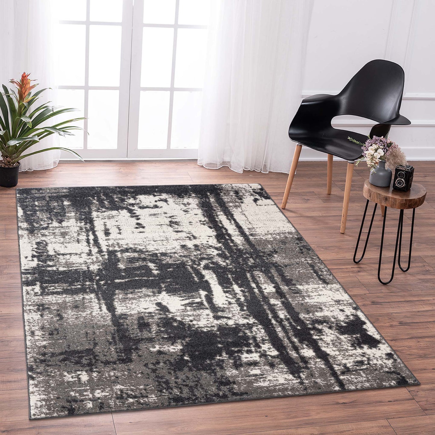 Odessa 1907 Grey Rectangle Rug