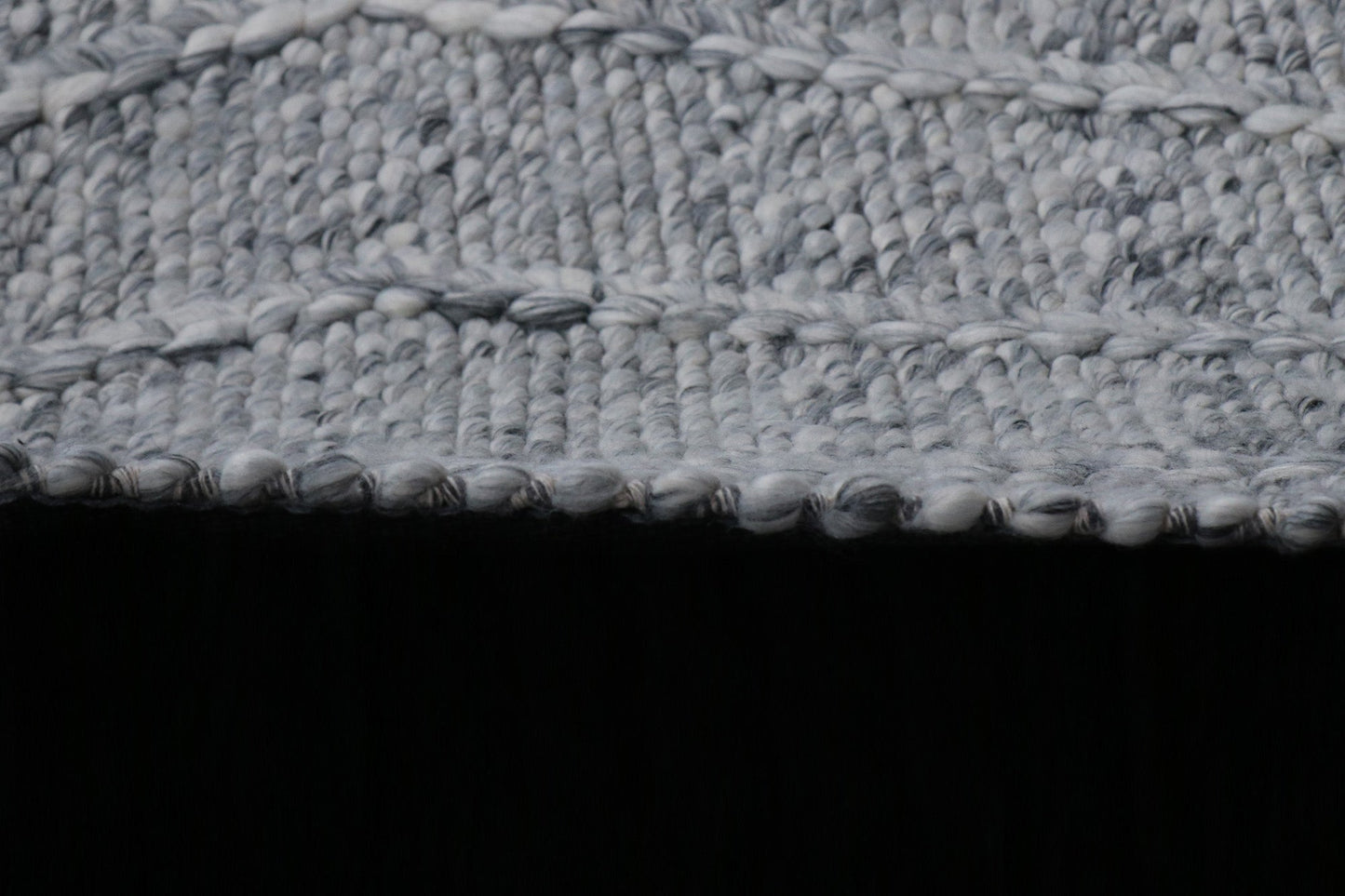 Zig Zag Spotted Grey