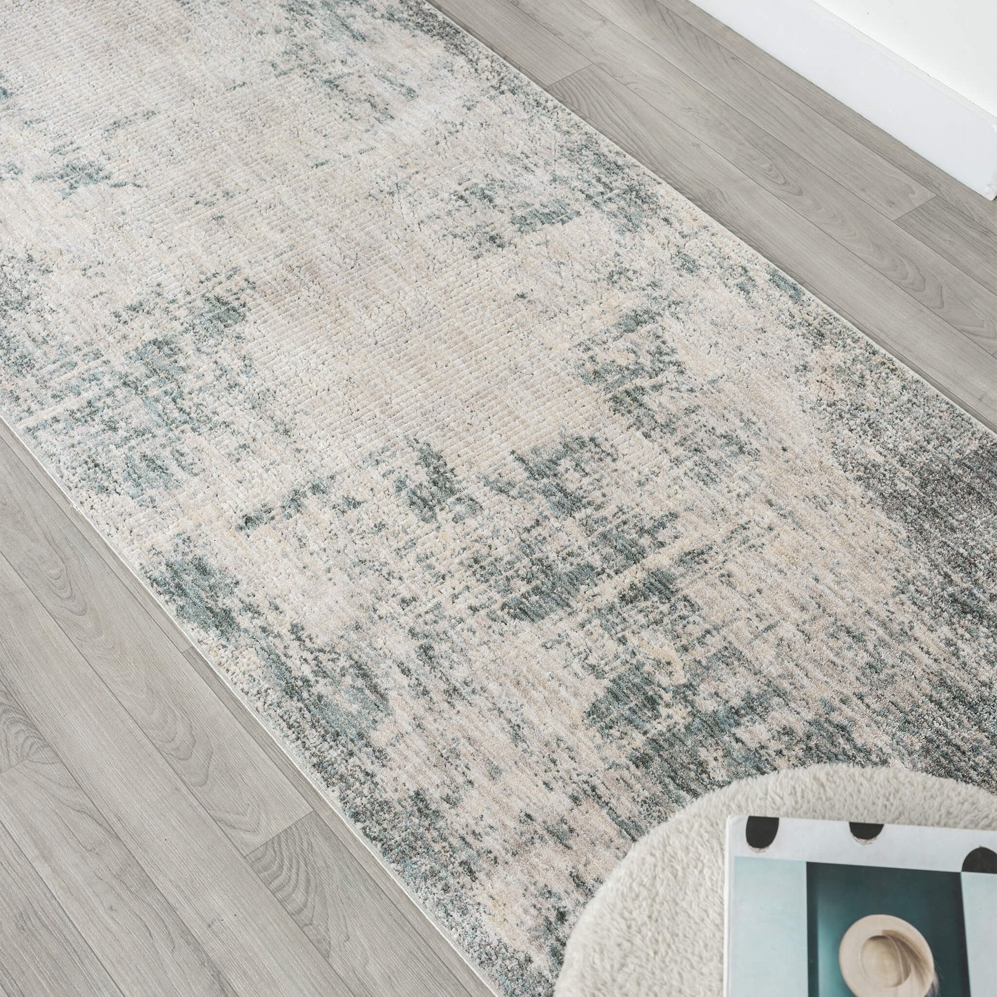 Adelia 646 Steel Runner