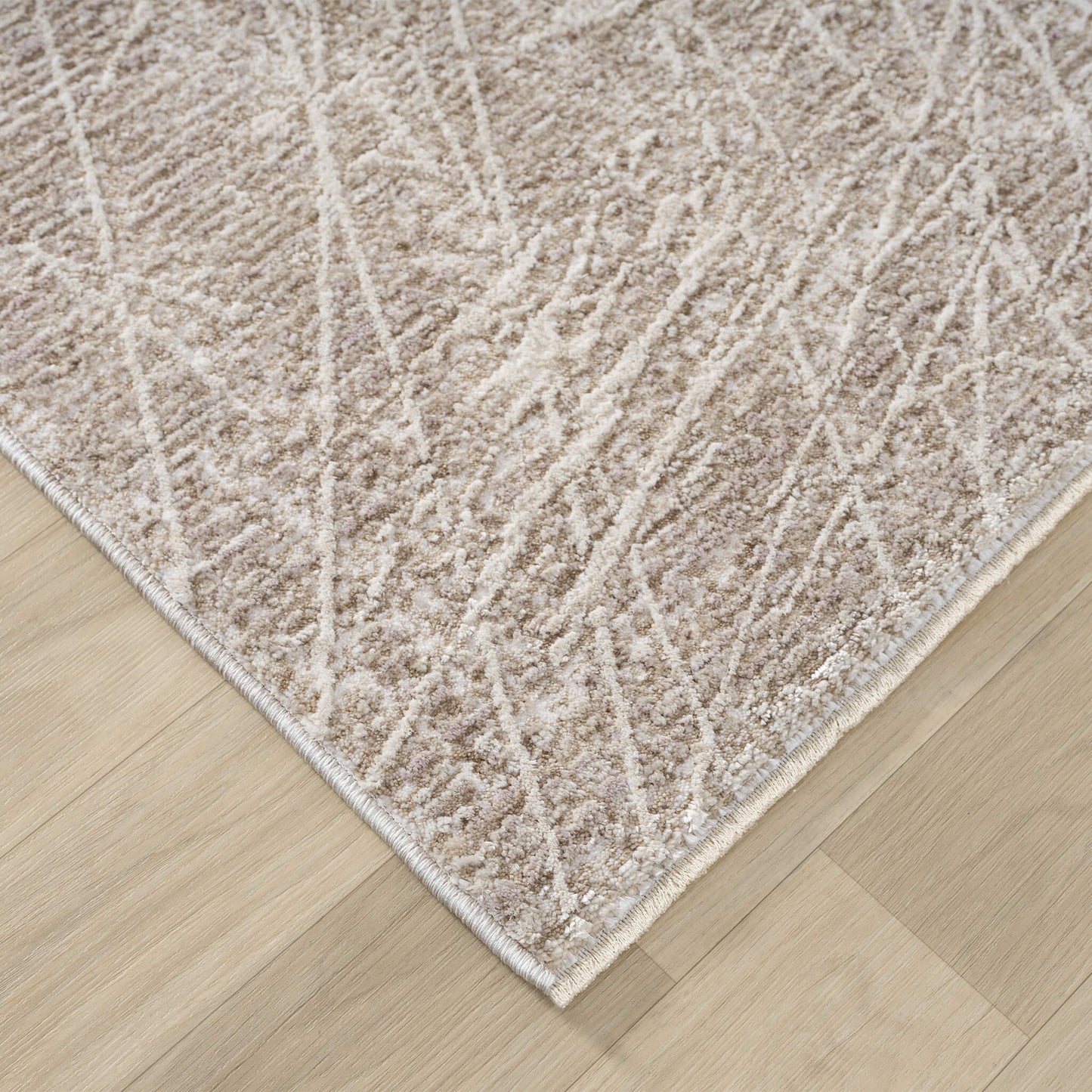 Pearl Glamour 730 Hallway Runner Rug - Close Up | Rug Queen Australia