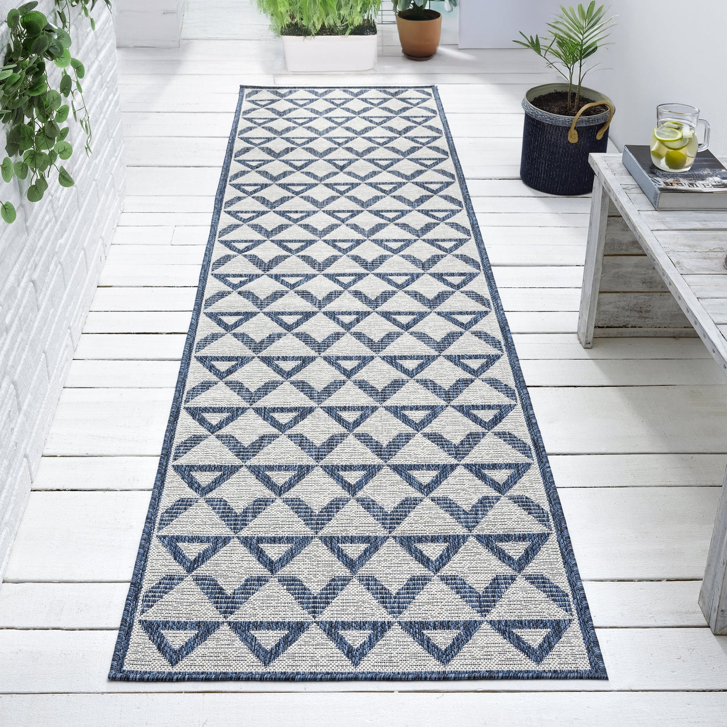 Patio 457 Indigo Runner