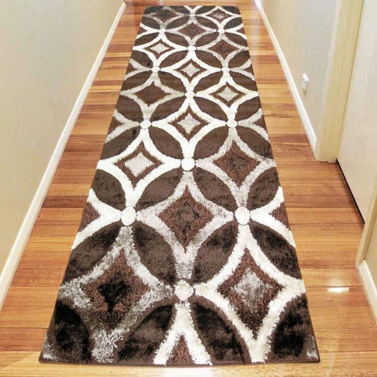 Deliciae Shaggy 6048 Brown Hallway Runner